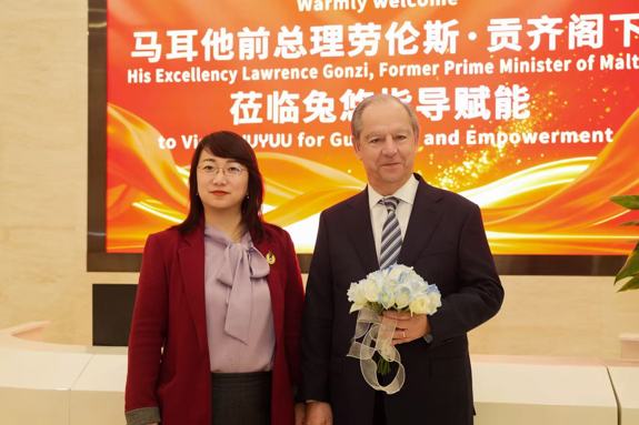 新零售破圈！  马耳他前总理考察兔悠科技 赞誉“以技术+模式双驱动引领零售数字化”