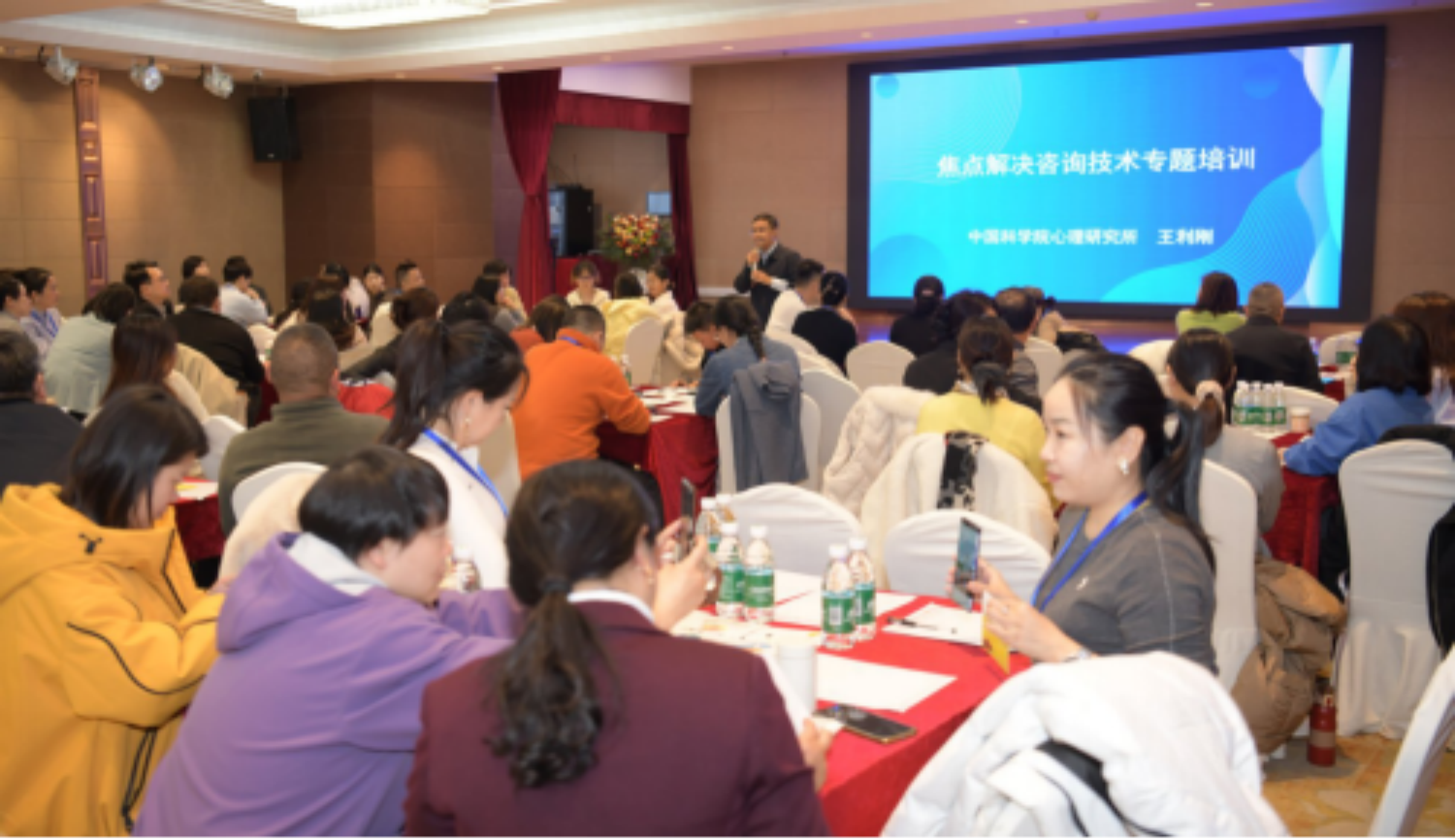 1766972617546839.png 焦点(1).png