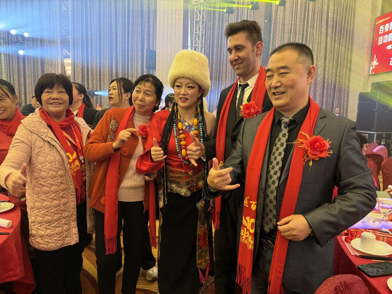 1766809240469657.jpg 4(1).jpg