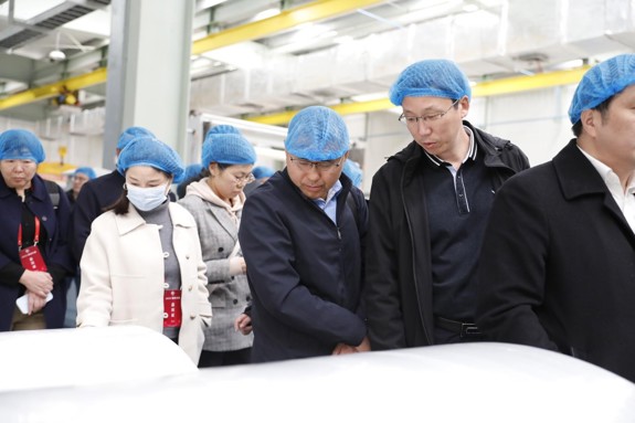 以品质铸根基，以创新谋未来！2025纺织服装创新年会在江西共青城举行