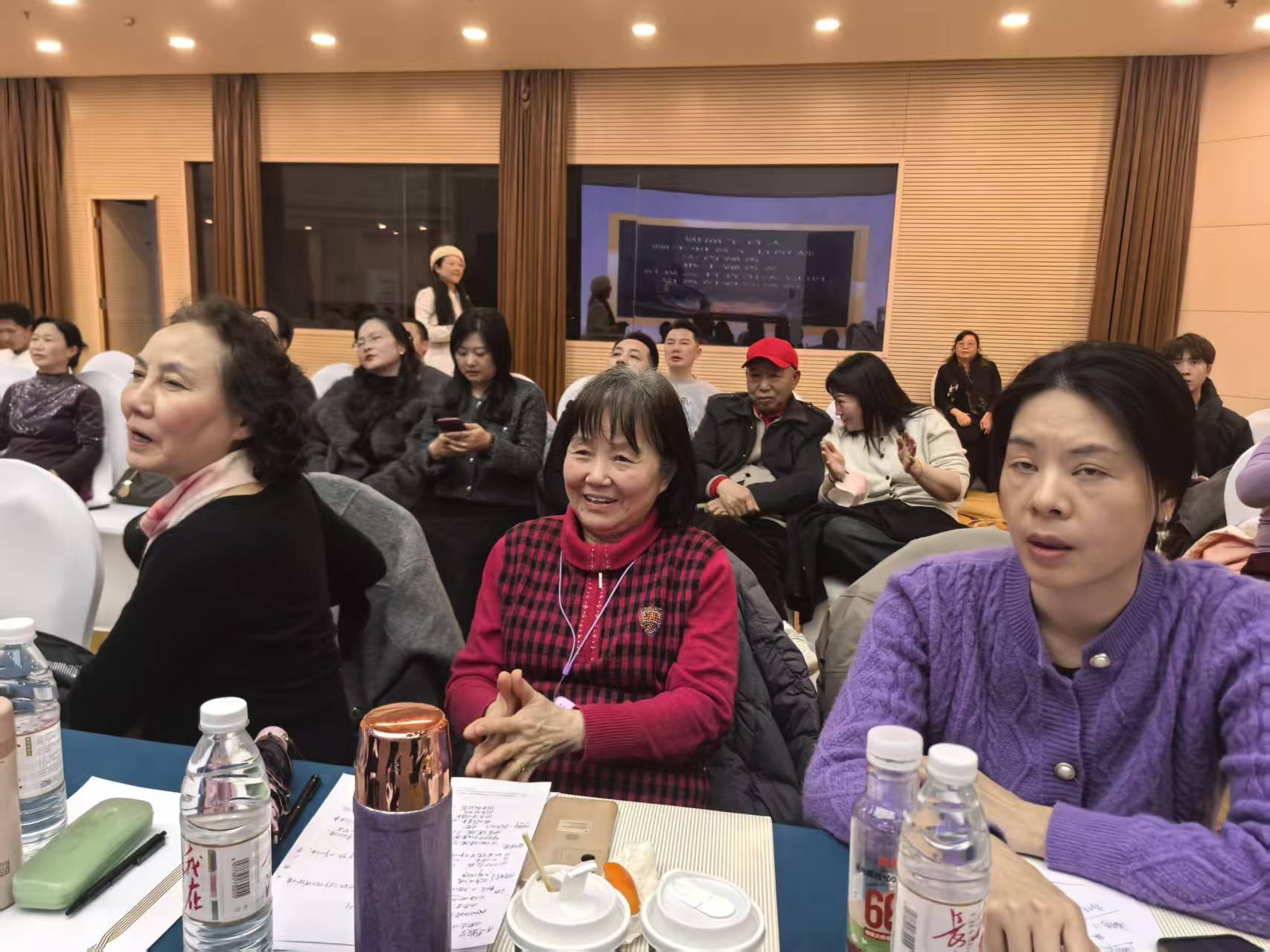 1773019940780092.jpg 2f4c6fbb9c259e5a29c1eed7ed45503a.jpg