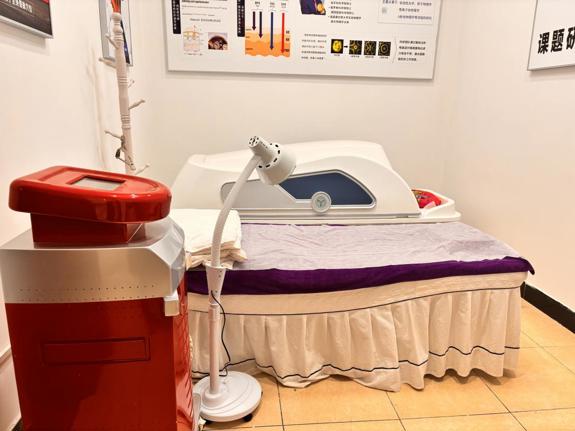 康景物业健康小屋：把健康服务搬进社区，守护长者幸福晚年