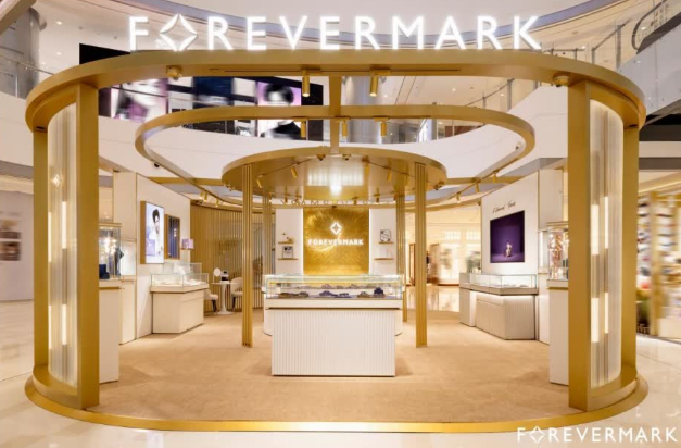 FOREVERMARK永恒印记全新“心有所蜀”限时体验空间成都IFS盛大启幕 暨“经纬织曜”艺术珠宝展闪耀蓉城